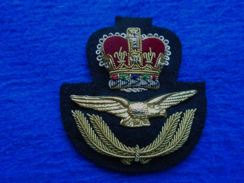 ERII ROYAL AIR FORCE, RAF OFFICERS BULLION CAP BADGE, BRITISH MADE