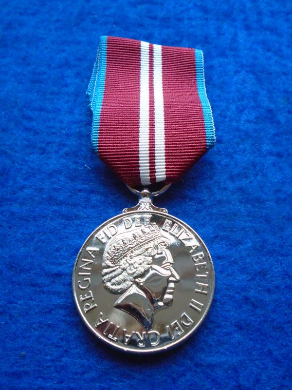 QUEENS DIAMOND JUBILEE 2012 FULL SIZE MEDAL & RIBBON, HIGH QUALITY REPRODUCTION