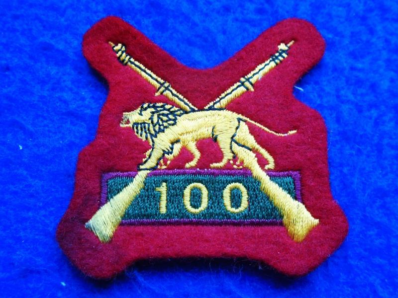 SMALL ARMS SCHOOL CORPS AWARDED TO BEST 100 SHOTS WOVEN ARM BADGE