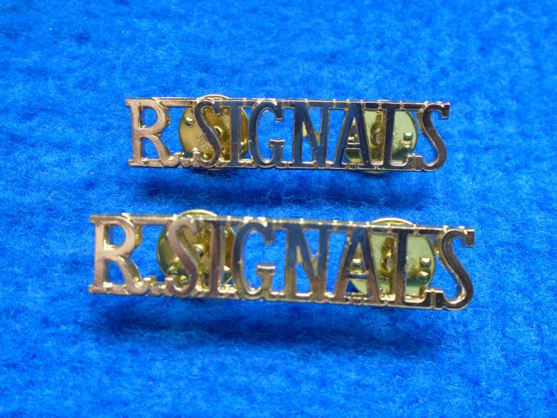 NEW PAIR OF ROYAL SIGNALS  ANODISED STAYBRITE GOLD SHOULDER TITLES