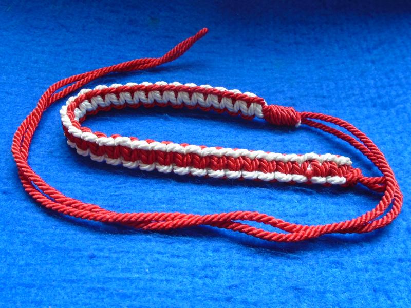 BRITISH MILITARY RED & WHITE MACRAME LANYARD, 70CM LONG