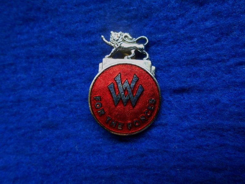 WWII VOLUNTARY WORKERS FOR THE FORCES CHROME & ENAMEL LAPEL BADGE NO:- 29538 BY J.R. GAUNT  LONDON