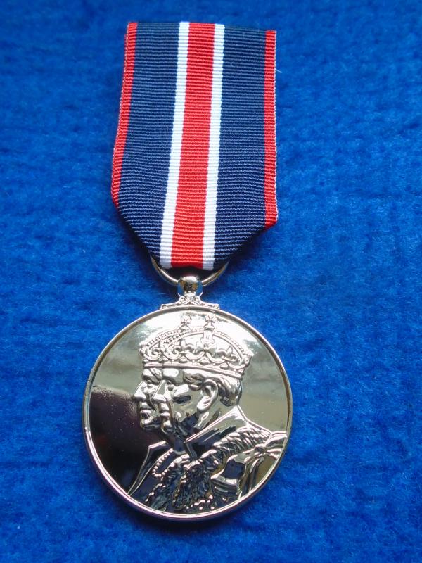 KING CHARLES 3RD CRIII 2023 CORONATION FULL SIZE MEDAL & RIBBON, REPRODUCTION